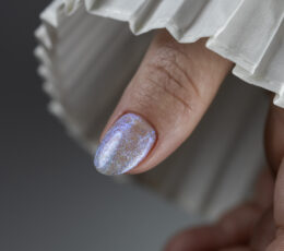 Anole Iron Buidlergel Mermaid nagels met glitters